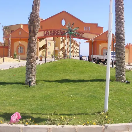 La Sirena Hotel & Resort - Families Only-3