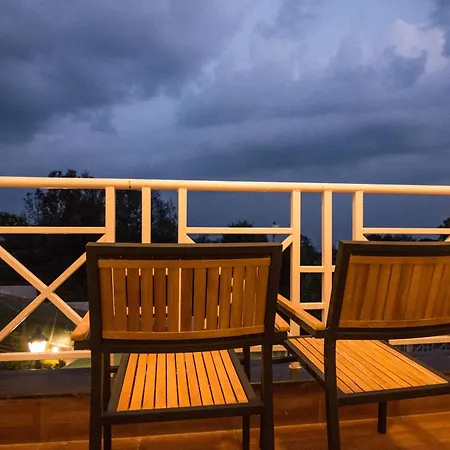 Le Poshe, Kodaikanal-3
