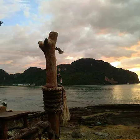 Phi Phi Sunset Bay Resort-2