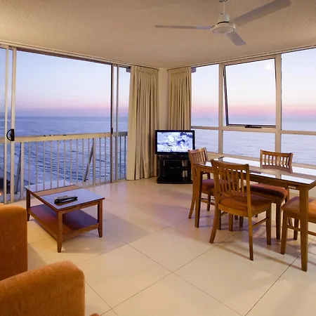Chateau Beachside Resort-3