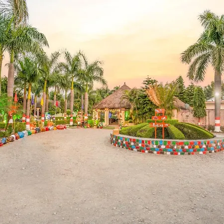 Corbett Fun Resort-2