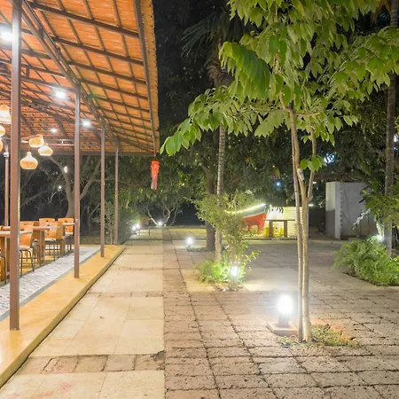 Jomo Resort-3