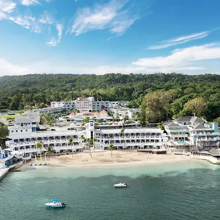 Beaches Ocho Rios A Spa & Golf-3