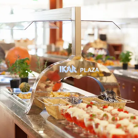 Ikar Plaza-3