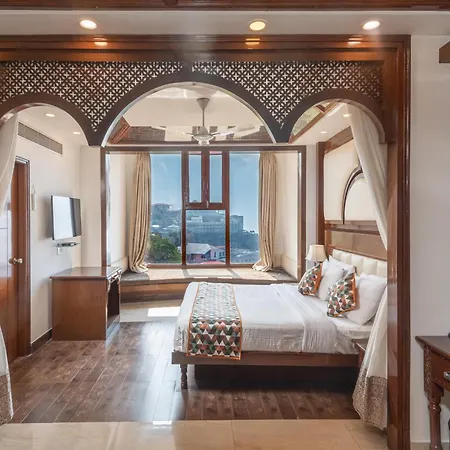 Lawrence Solitaire Resort, Mall Road, Mussoorie-3