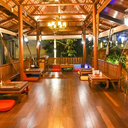 Sugar Hut Resort & Restaurant-2