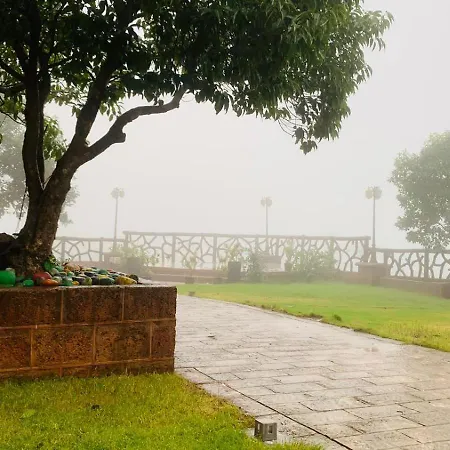 Oxygen Resorts Mahabaleshwar-3