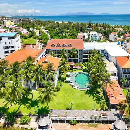 River Beach Resort & Residences-3