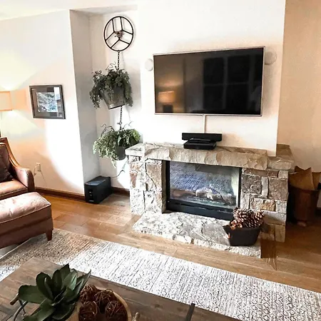 Luxury Auberge Madeline Residence Building-2