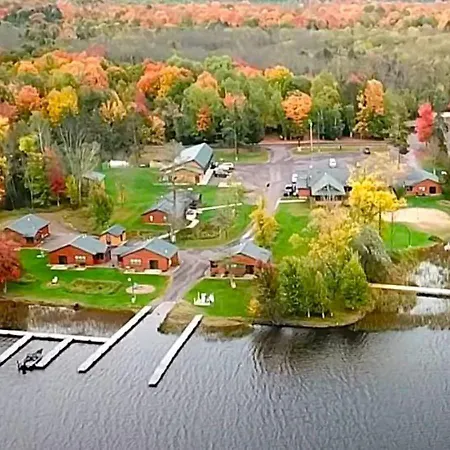 Lena'S Northern Pines Resort-3