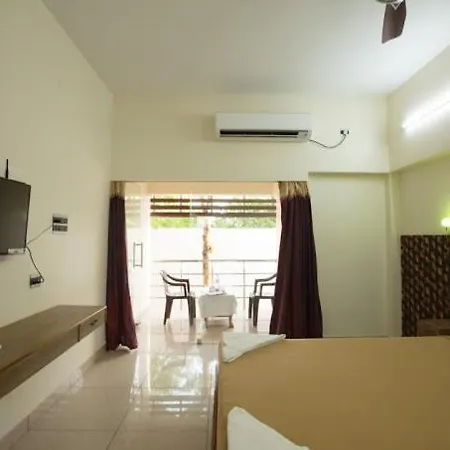 Thamarai Resort-3