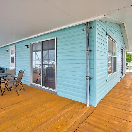Cabins At Bonefish Bay-2