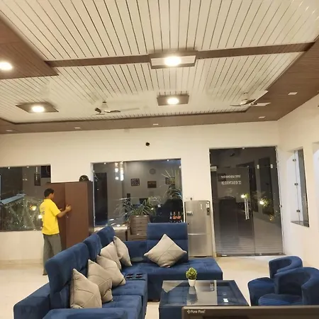Corbett Jungle Breeze Resort-3