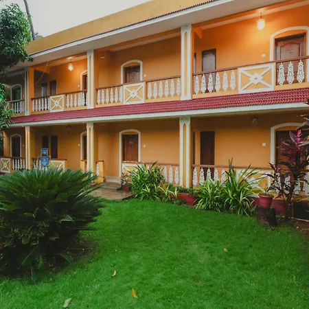 Hibis Beach Resort - Ashwem, Goa-3