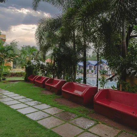 Hibis Beach Resort - Ashwem, Goa-3