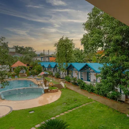 Hibis Beach Resort - Ashwem, Goa-2