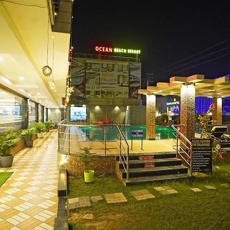 Royal Palace Beach Resort Walking Distance 1 Minutes-3