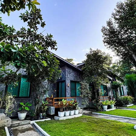 Family House @ Pai-2