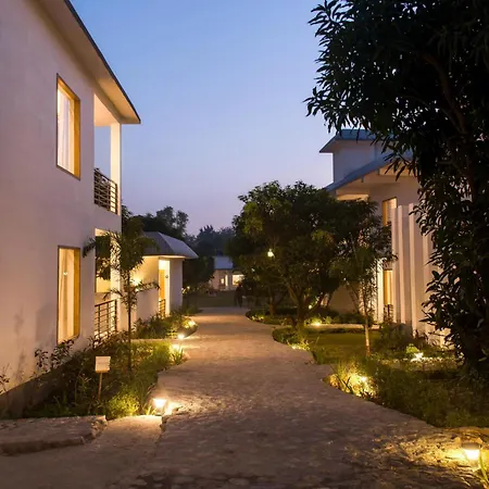 The White Oak Corbett Spa & Resort-2