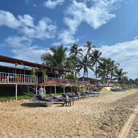 Happy Shack Beach And Wooden Huts-3