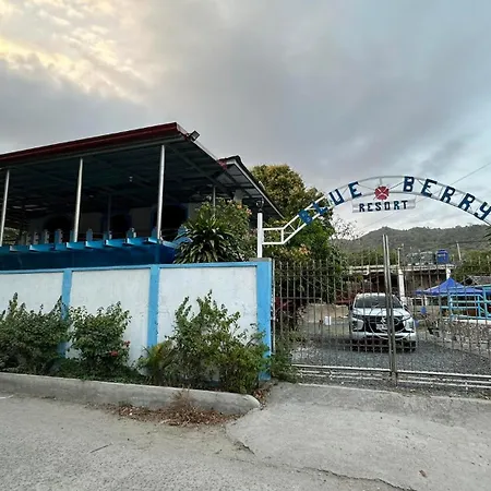 Blueberry Resort Laiya-3