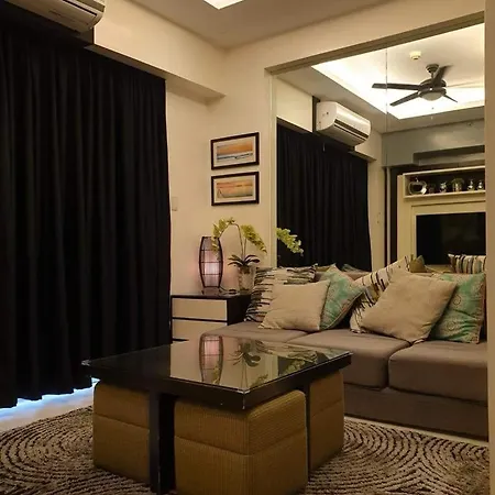 Luxurious Family Room Pico De Loro-3