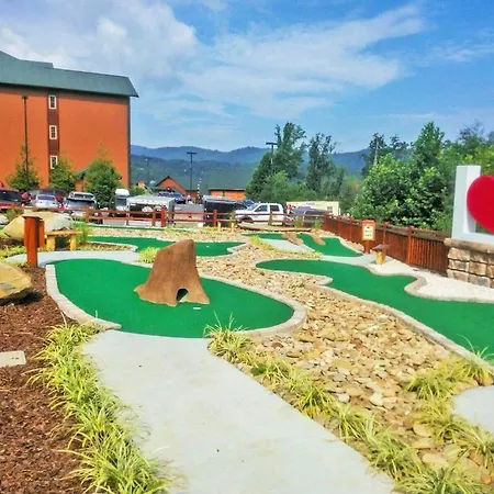 2Br Westgate Resort Sleeps 10 - Smoky Mtn Condo With Free Water Park-2