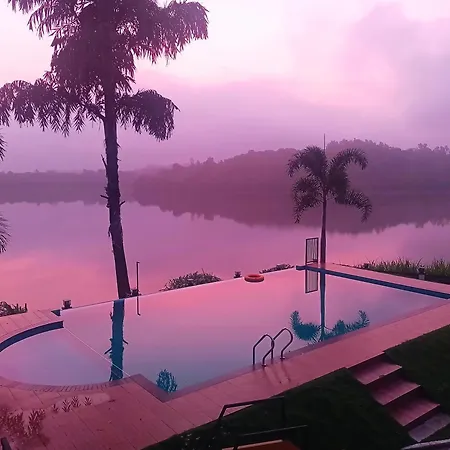 Casa Lake View Resort Wayanad-3