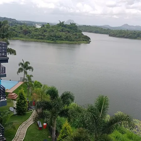 Casa Lake View Resort Wayanad-2
