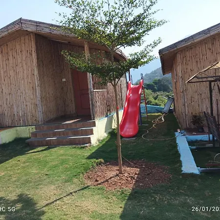 Chanderi Fort Bamboo Resort & Farm-3