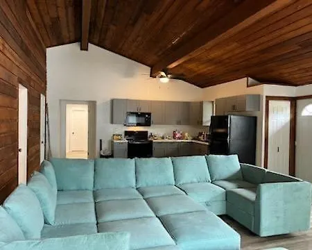 Bass Cove Lodge-3