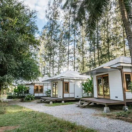 The Farmhouse At Polo Escape-2
