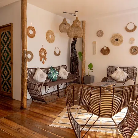Wonderland Beach Resort-3