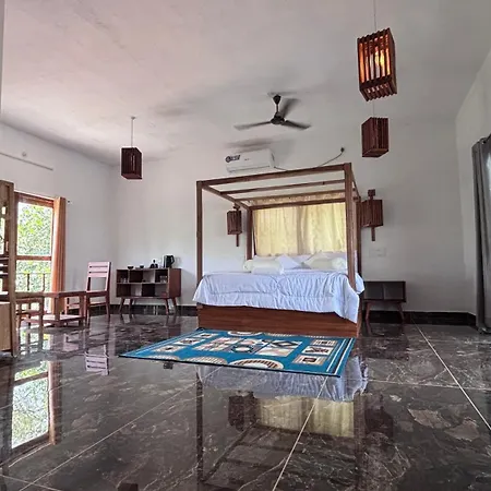 South cliff beach resort-3
