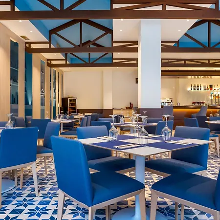 Los Amigos Beach Club-2