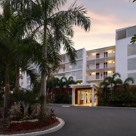 Grand Decameron Cornwall Beach, A Trademark All-Inclusive Resort-2