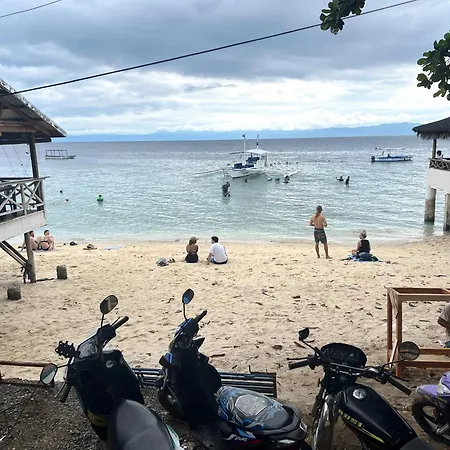 Neptune Diving Resort Moalboal-2