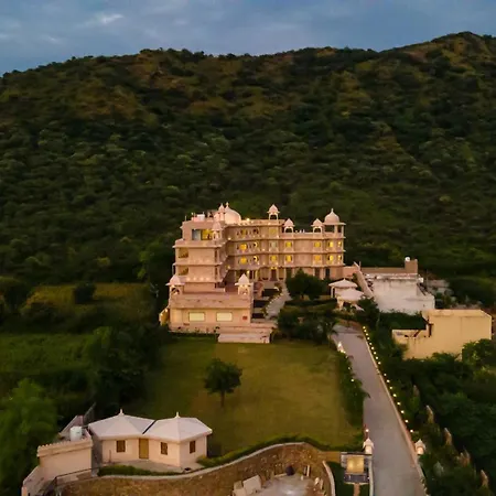Traavista Aravali Mahal - Luxury Lake View Heritage Resort In Udaipur-3