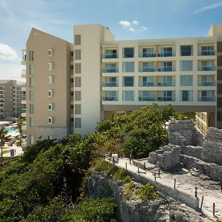 The Westin Lagunamar Ocean Resort Villas & Spa Cancun-3