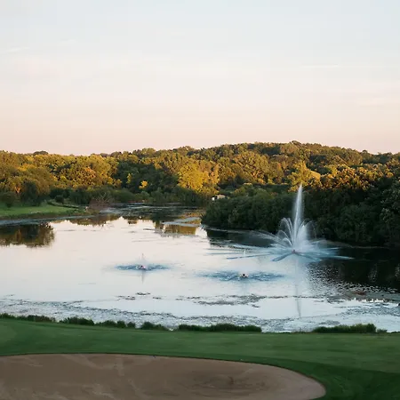 Grand Geneva Resort And Spa-3