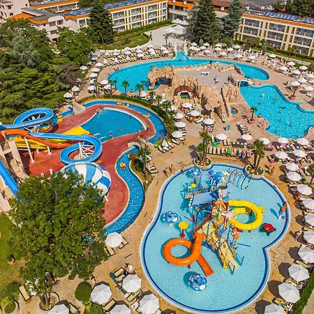 Dit Evrika Beach Club Hotel-3