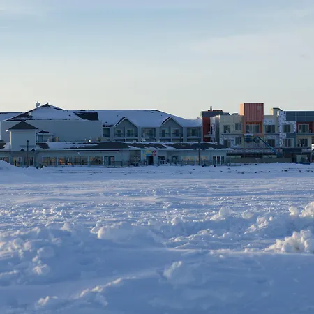Lakeview Gimli Resort-3
