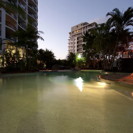 Ramada Resort By Wyndham Golden Beach-3