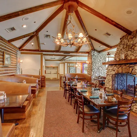 Laughlin River Lodge-3