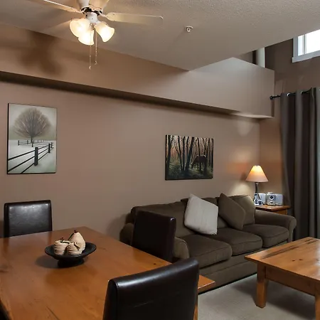 Lodges At Canmore-3