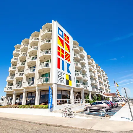 Port Royal Oceanfront Hotel-3