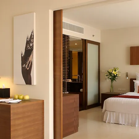 M Social Hotel Phuket-3