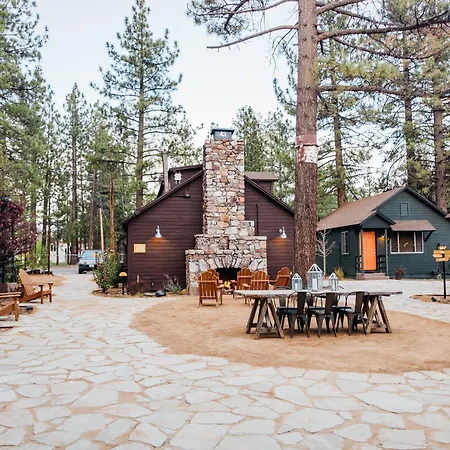 Noon Lodge-3