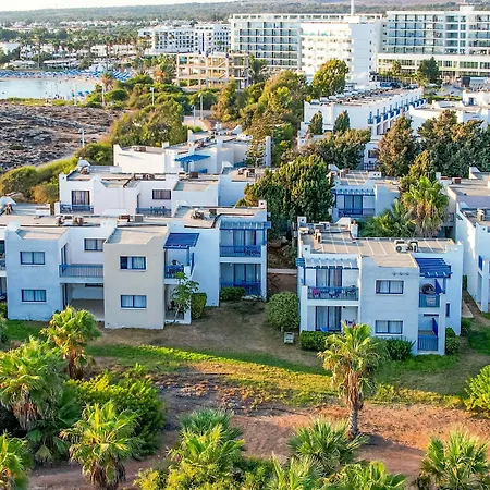 Marismare Apartments-2
