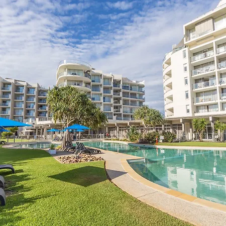 Ramada By Wyndham Marcoola Beach-3